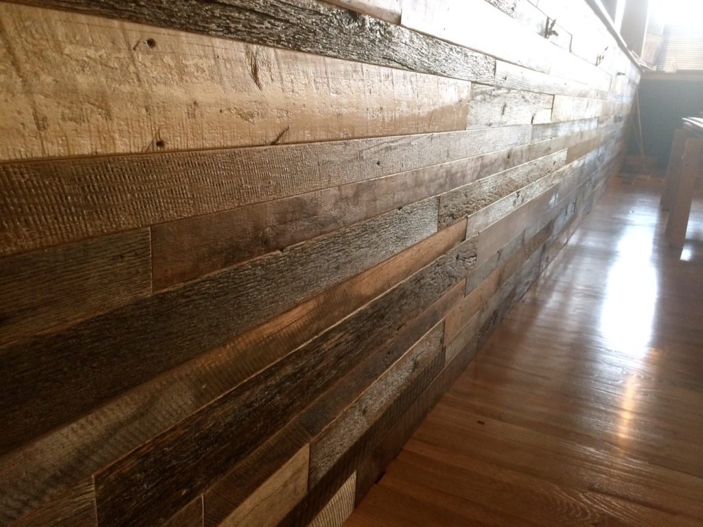 Woodstock Walls Reclaimed Barn wood Paneling