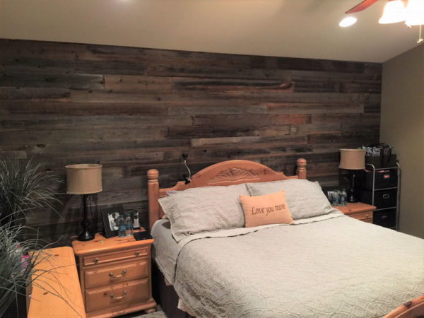 Mixed Color Reclaimed Wood Wall Bedroom